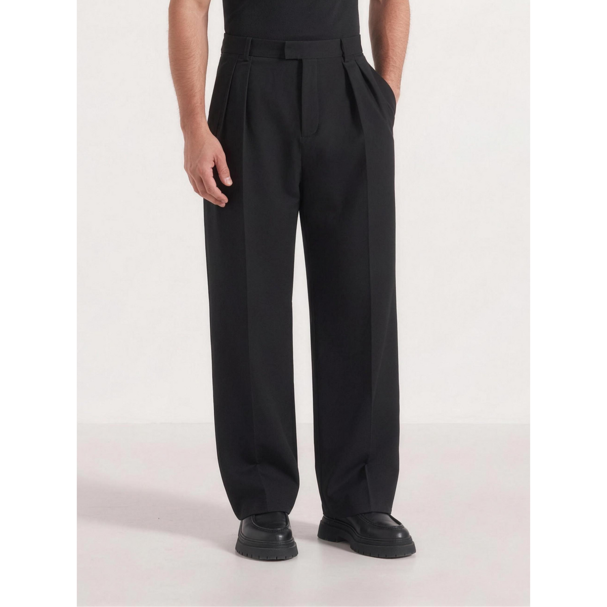 Twin pleat wide leg tailored trousers in Black